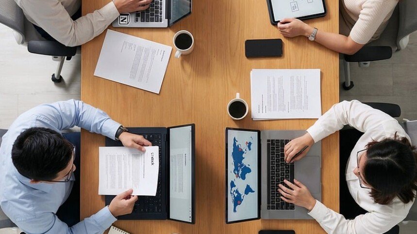 Contratto collettivo nazionale badanti 2023 – PDF gratuito da scaricare